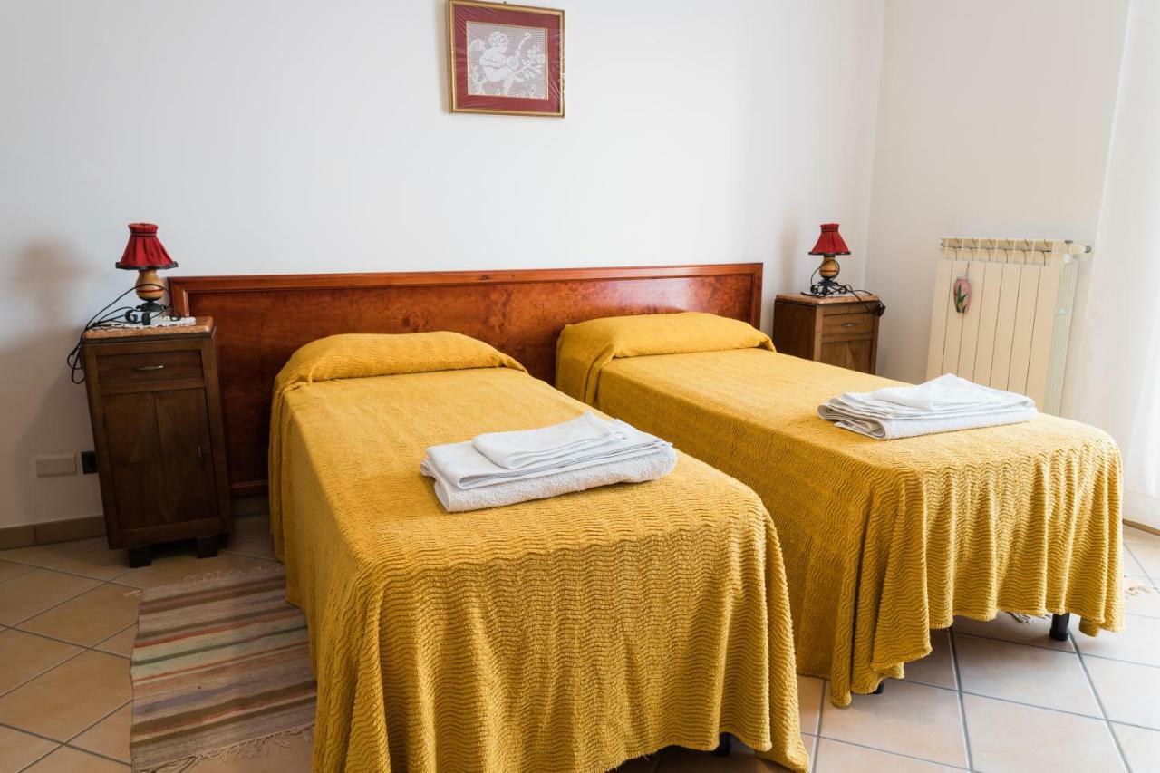 Torre Ancinale Bed and Breakfast Soverato Marina Eksteriør billede
